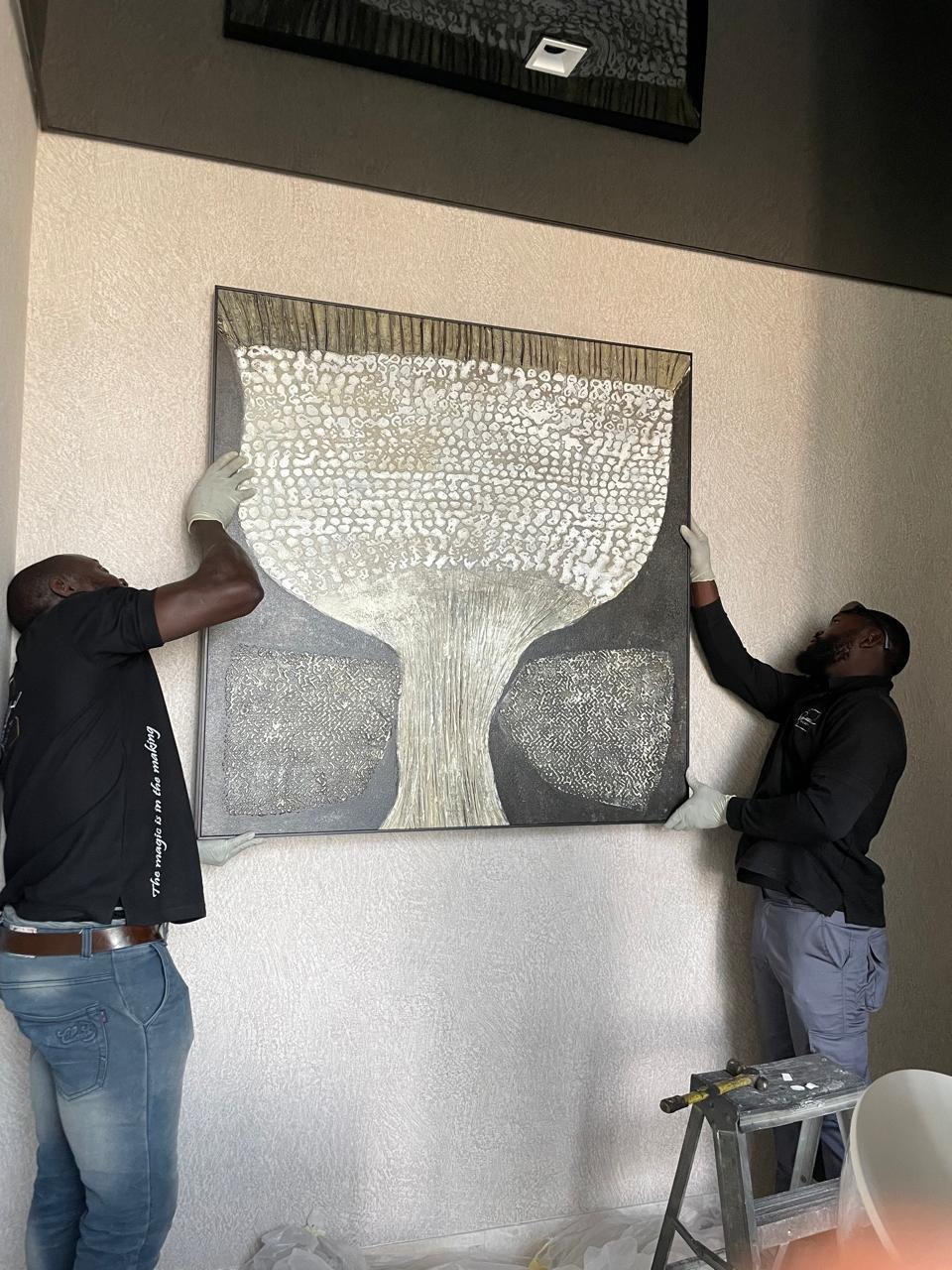 How Wall Art Painting Services Create Luxury Interiors